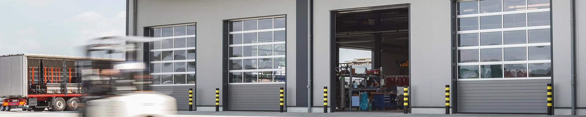 ទ្វារឧស្សាហកម្ម